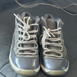 Air Jordan 11 Cool Grey