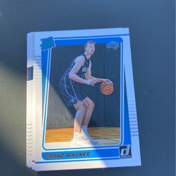 22 Basketball Cards