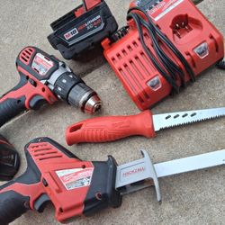 Milwaukee COMBO Pack Drill/driver 2 Batteries 1 Charger Hackzall+