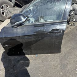 2016 BMW 328i Left Front Door black color $250