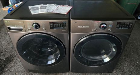 LG WASHER & ELECTRIC DRYER SET