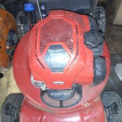 Backpack Blower An ToRo Lawn Mower 