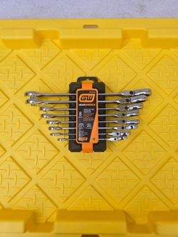 GEARWRENCH
Metric Flex-Head 90-Tooth Combination Ratcheting Wrench Set (8-Piece)