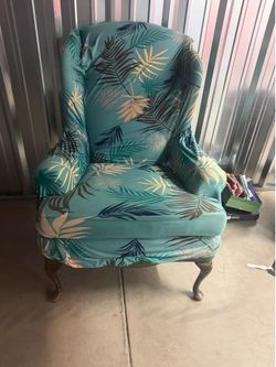 Wing chair