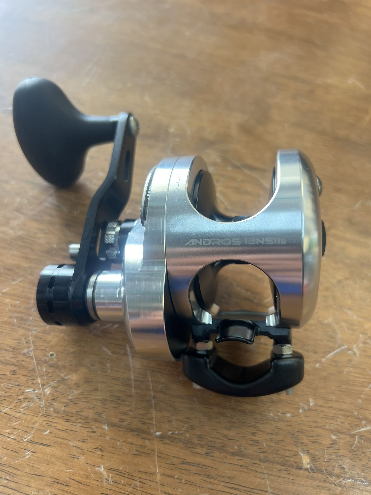 Okuma Andros 12N , 2 Speed Fishing Reel