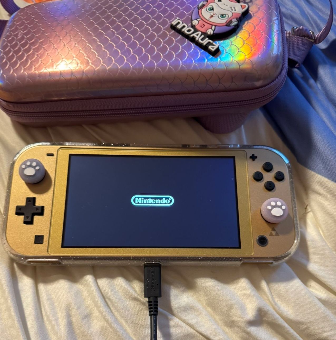 Gold Zelda Nintendo Switch Lite
