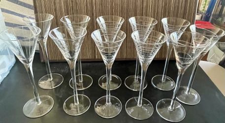 11 Cocktail Glasses