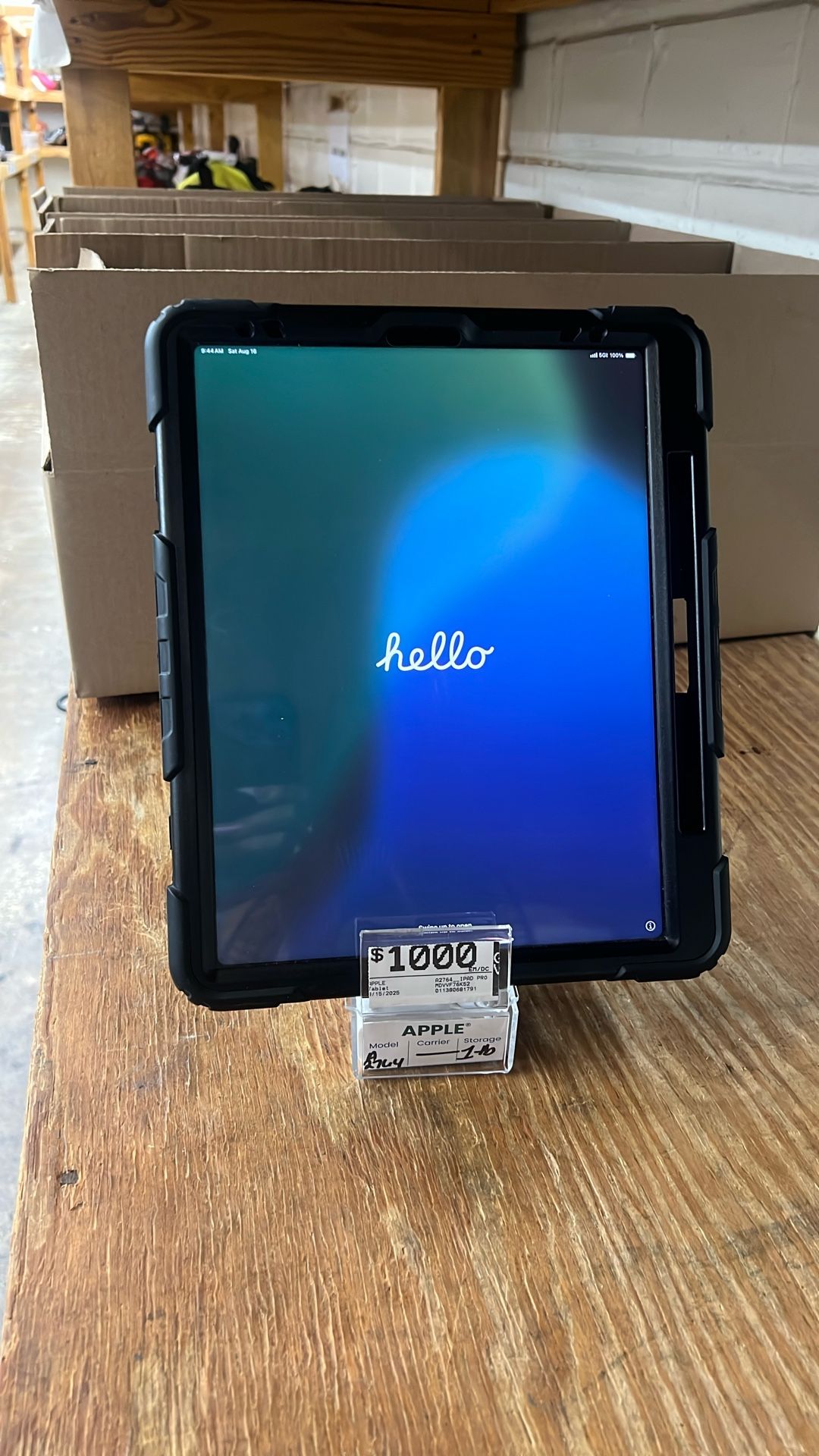 Apple Tablet Model A2764 1tb With Case And Charger