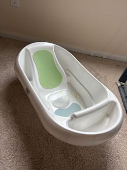 Baby Bath Tub with Infant Insert
