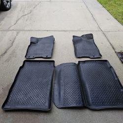 Nissan Titan Husky Liner Floor Mats