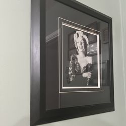 Large Original Black And White Marilyn Monroe Framed Photo 24” X 22”