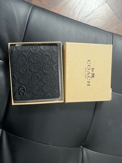 Men’s designer wallet