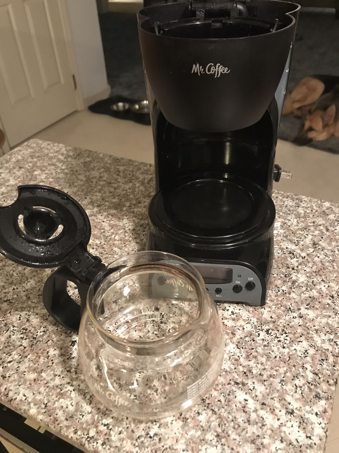 Small coffee maker