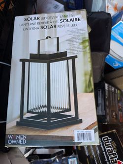 Solar LED Revere Lantern