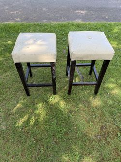 2 Dark Brown With White Cushion Tops Bar Stools !!!!