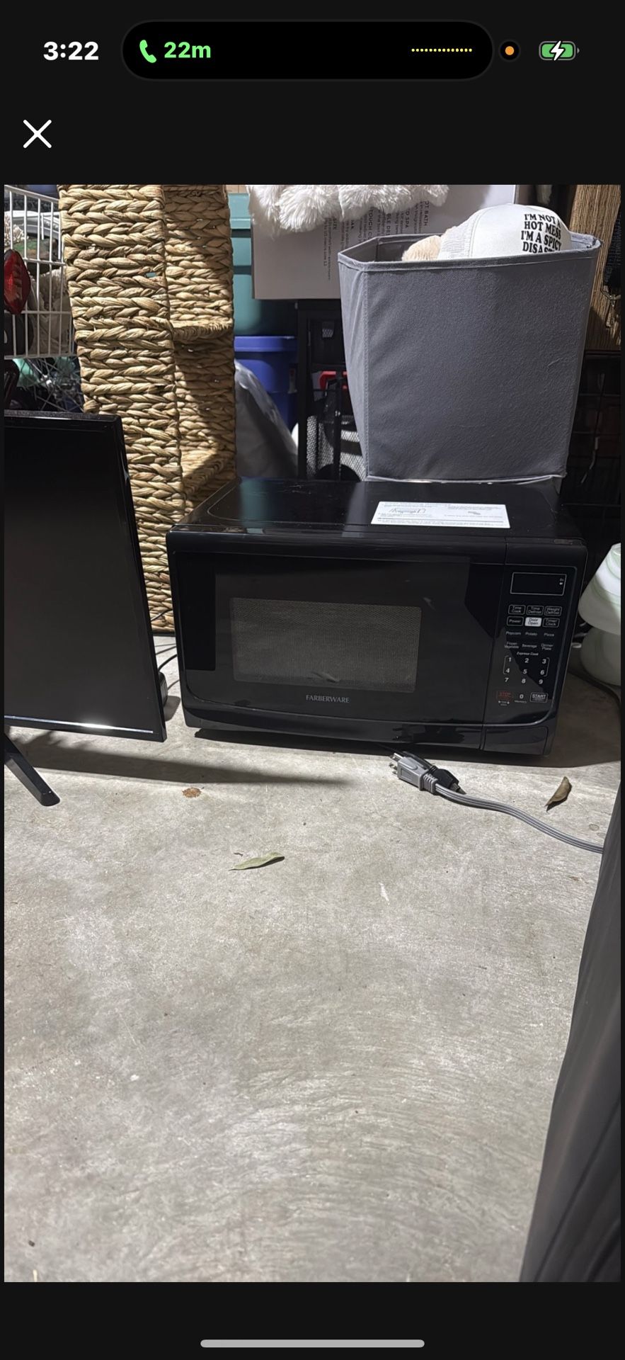 Microwave BRAND NEW NEVER USED!