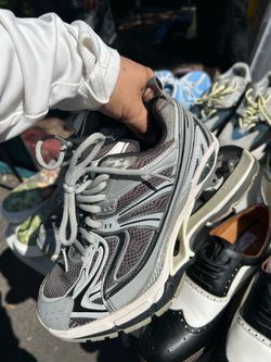Balensiaga  size 7 women