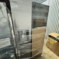 Brand New LG Smart Wi-Fi Stainless Steel Refrigerator – Touch Screen + Water & Ice