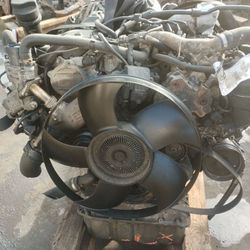 Engine motor 2009 Dodge sprinter 3500 diesel 3.0l