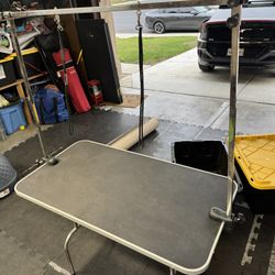 Home Grooming Table. 