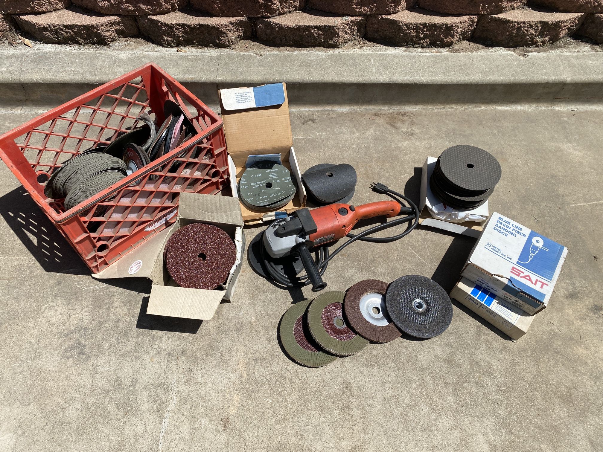 Milwaukee 9" Sander with LOTS of Sandpaper