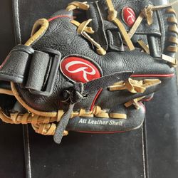 Kids Rawlings Baseball Glove 