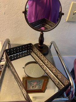 Vanity mirror and tray