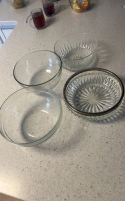 4 Nice Glass Bowls 
