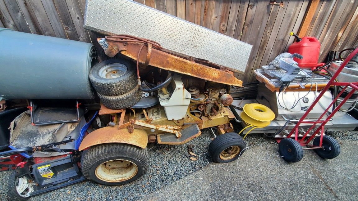 Antique Sears Tractor Riding Mower 12HP