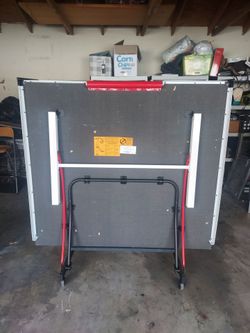 Ping pong table