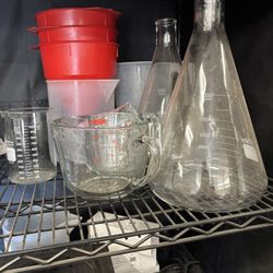 Various Lab Glassware