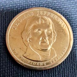 2 Presidential Gold Tone Coins Thomas Jefferson & James Monroe in good Circulated Condition.