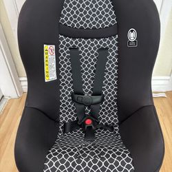 Cosco Kids Scenera Convertible Car Seat Infant and Toddler