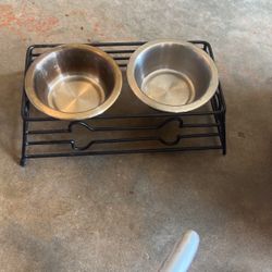 Small Pet 2 Bowl Feeder
