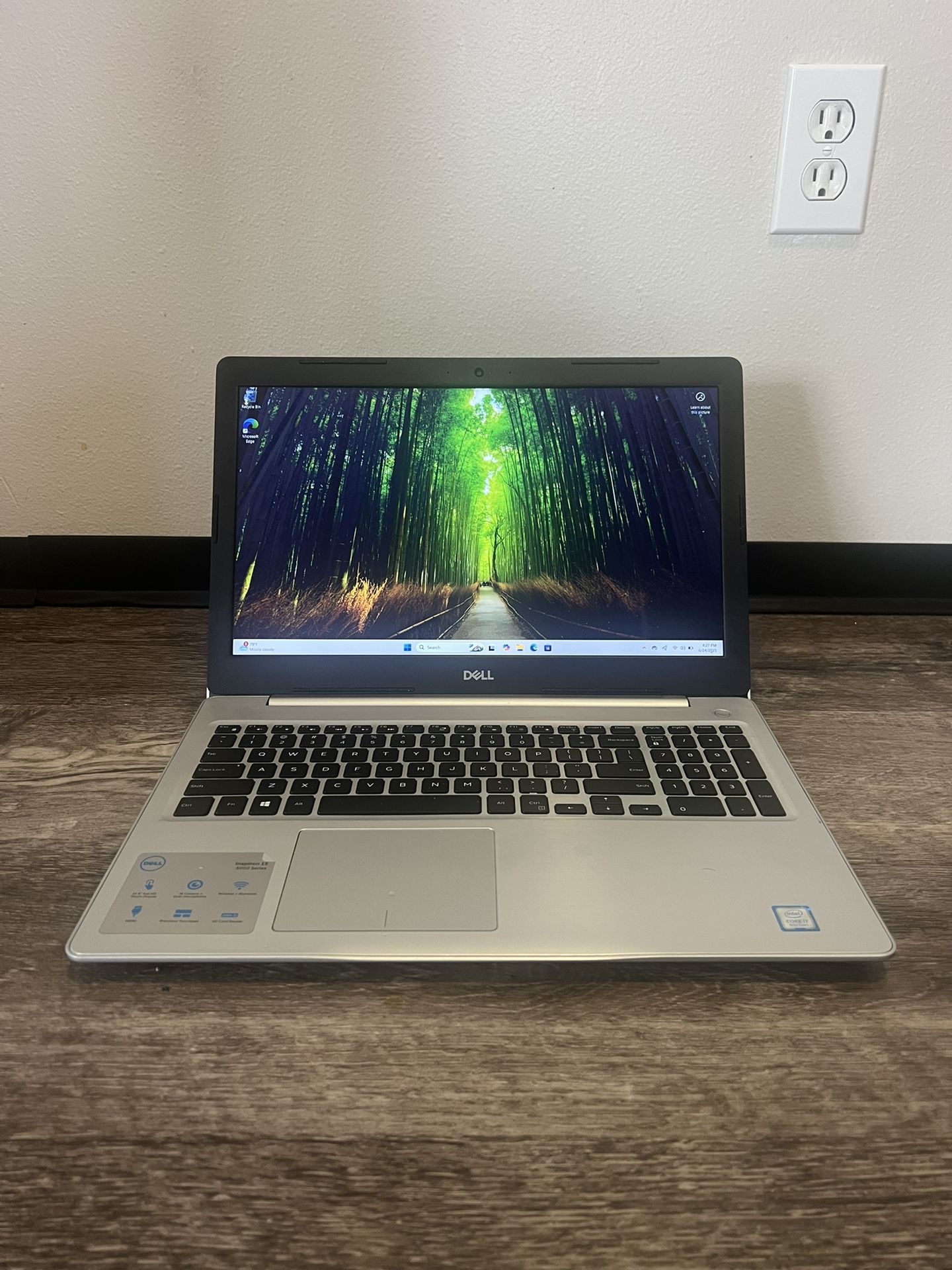 Laptop Dell 5570 2 In 1