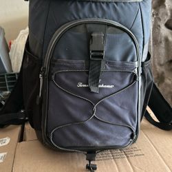 Tommy Bahama Back Pack Ice Chest 