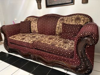 Selling sofa with loveseat