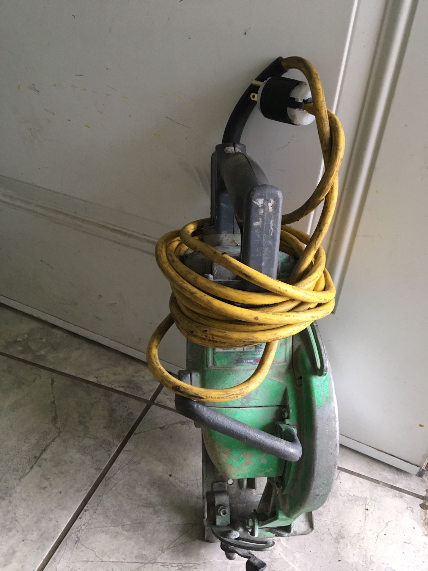 Circular saw