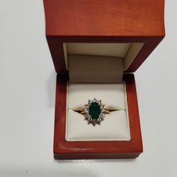 Natural Emerald And Diamond Ring 