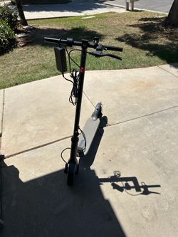 MAXSHOT electric scooter. For parts