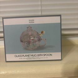 Multiple Items: Mugs, Photos Frames, Minie Storage, Games And Plushies.