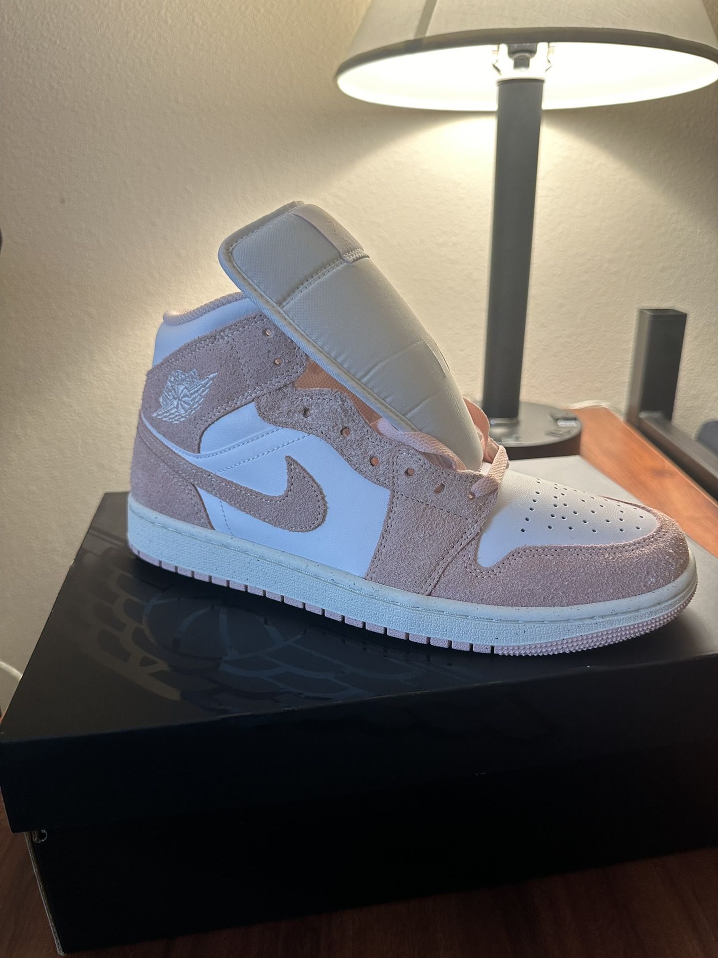 Air Jordan 1 MID SE/9.5 Men
