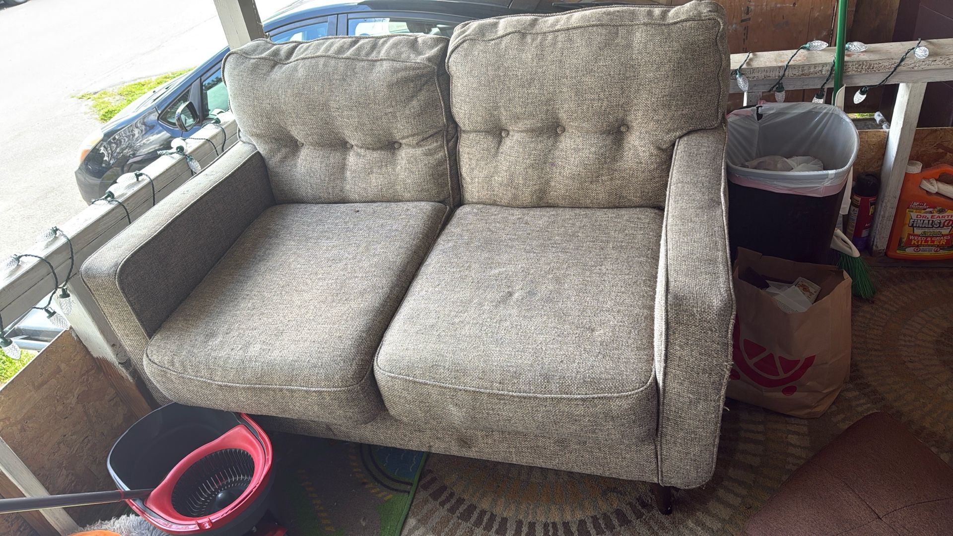 Free Sofa
