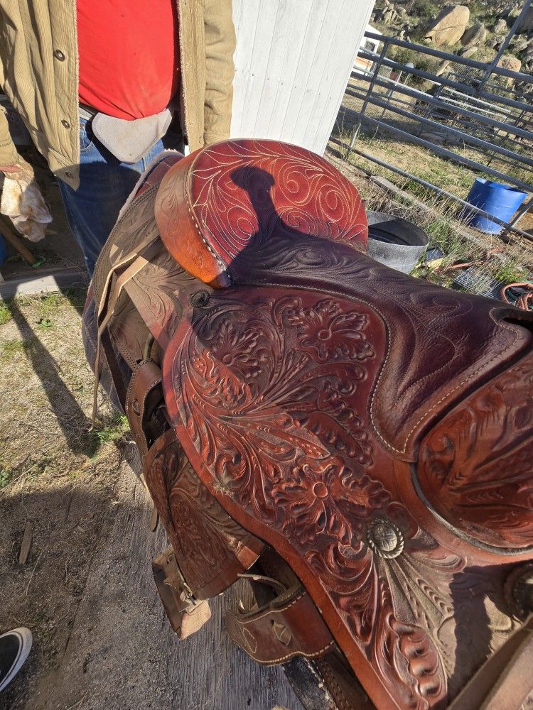 Lone Star Saddle 1725