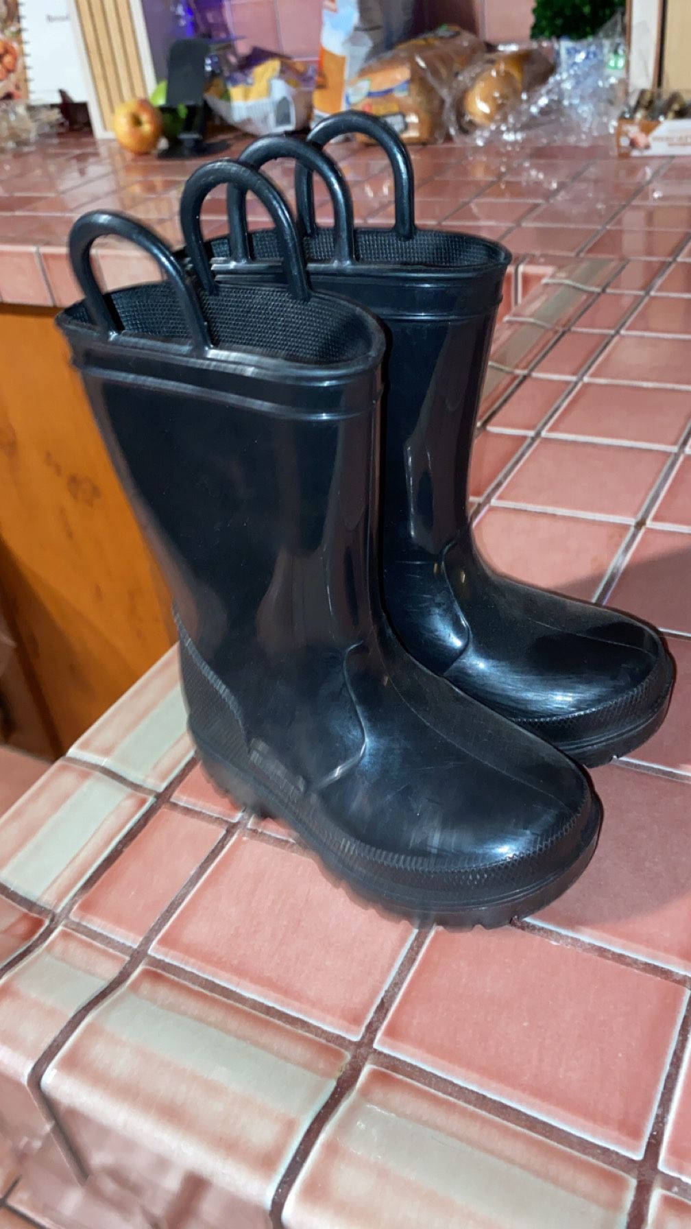Used Toddler Rain Boots 6