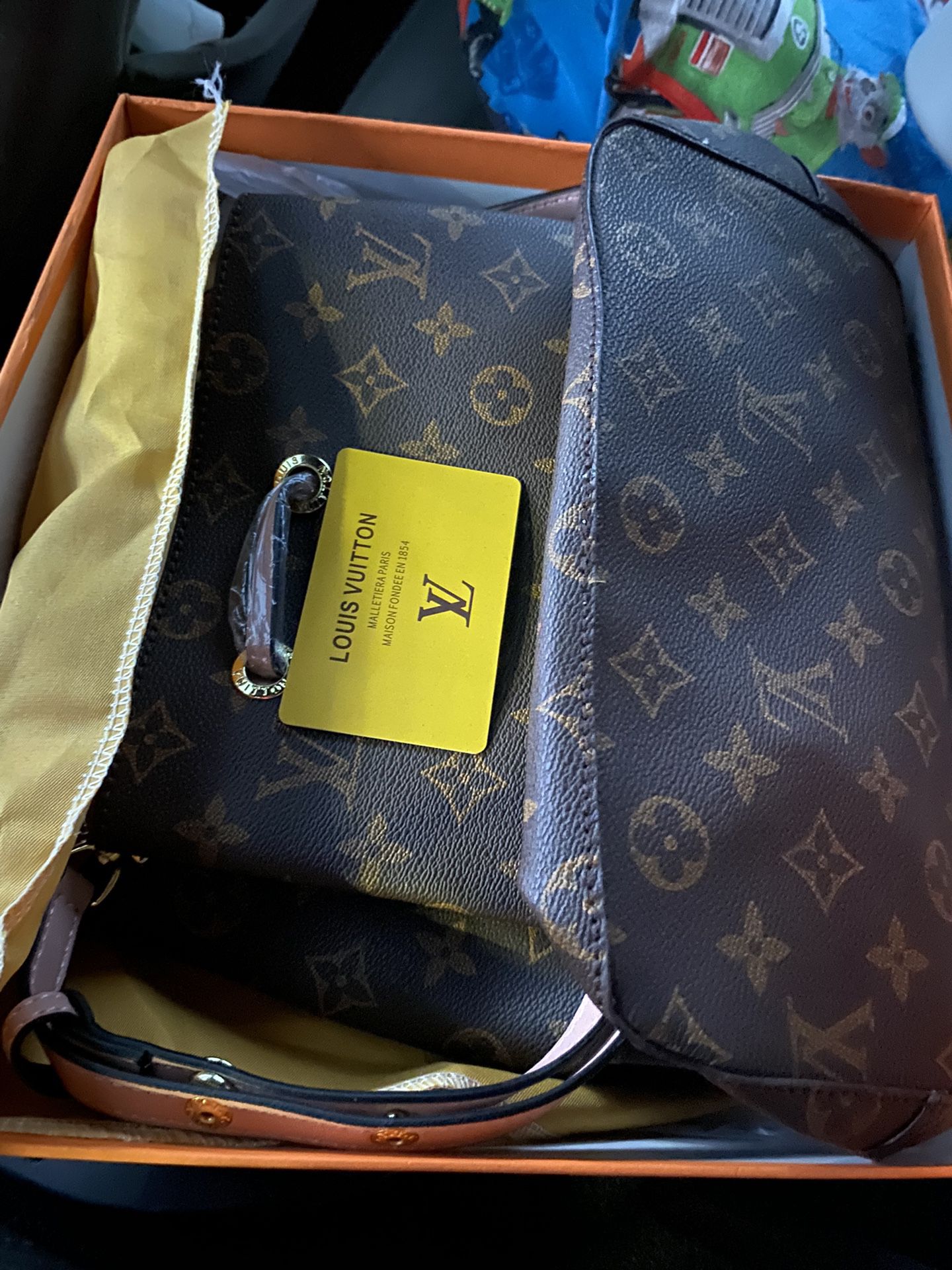 Louis Vuitton Bag new