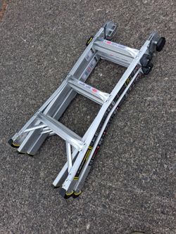 Gorilla MPX13 14ft Reach Multi-Position 375 lbs Ladder. Almost new condition. Pick up fremont sea. No low ball offers please. No trades.