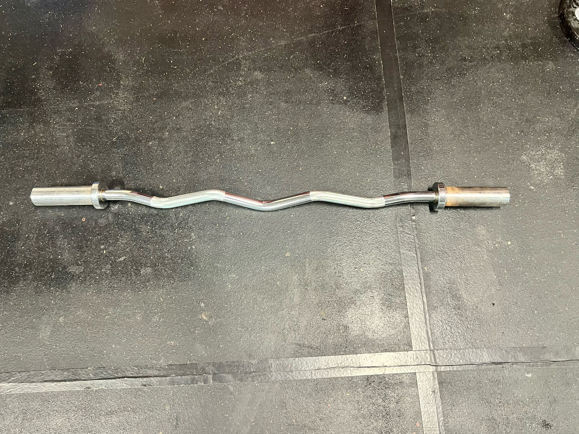EZ Curl Bar
