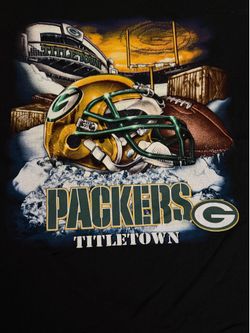 NFL Green Bay Packers & Football Helmet and Title-town Large