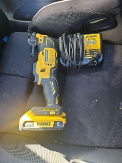 Multi tool- battery and charger